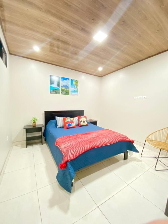 Pura Vida Apartment. 5 Min From Airport Alajuela Buitenkant foto