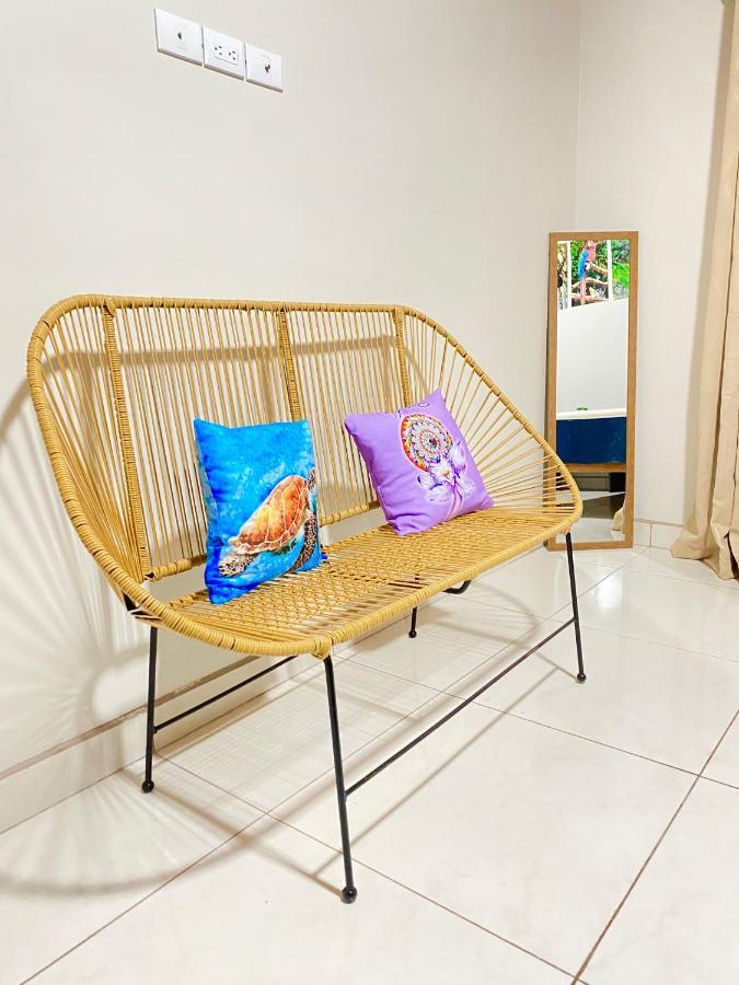 Pura Vida Apartment. 5 Min From Airport Alajuela Buitenkant foto