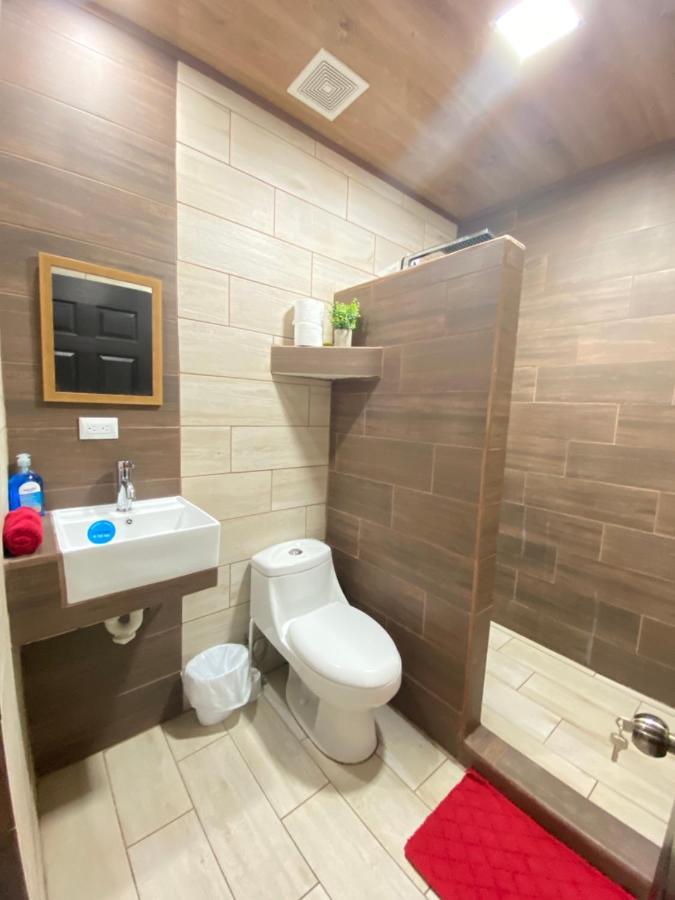 Pura Vida Apartment. 5 Min From Airport Alajuela Buitenkant foto