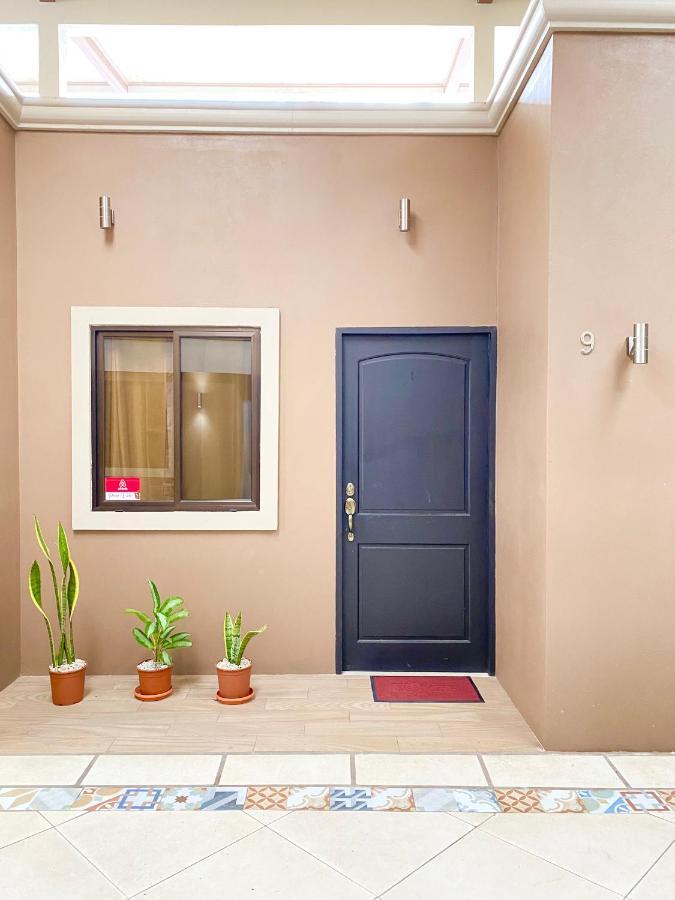 Pura Vida Apartment. 5 Min From Airport Alajuela Buitenkant foto